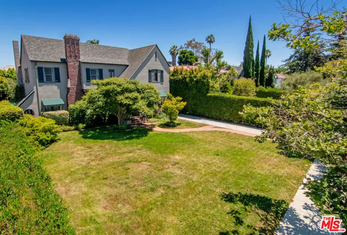 426 S Highland Avenue, Los Angeles, California 90036