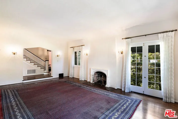 426 S Highland Avenue, Los Angeles, California 90036