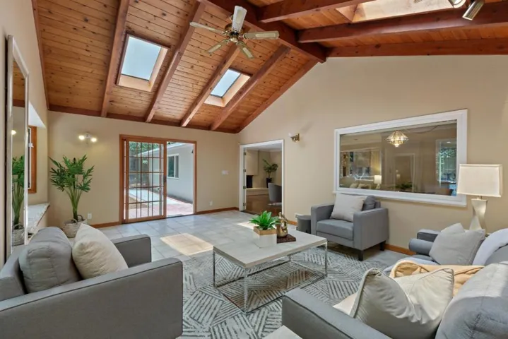 8 El Quanito Way, Burlingame, California 94010