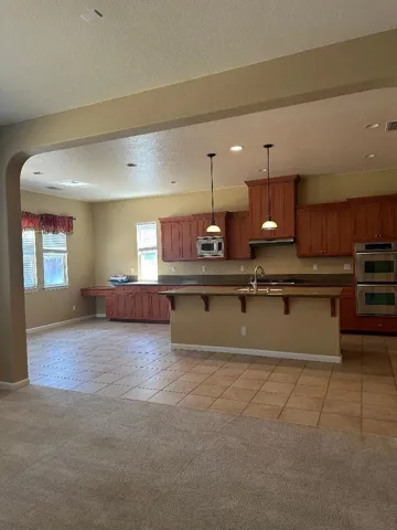 565 W Corazon Way, Mountain House, California 95391
