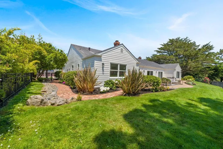 2181 Bayhill Court, Half Moon Bay, California 94019