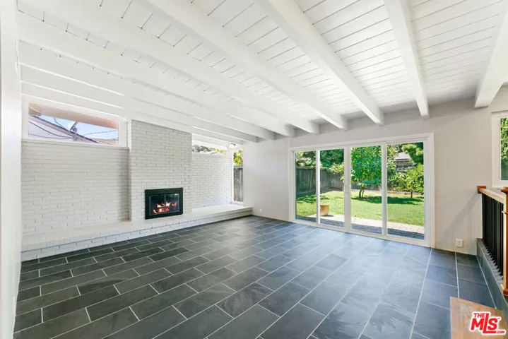 5861 E Fairbrook Street, Long Beach, California 90815