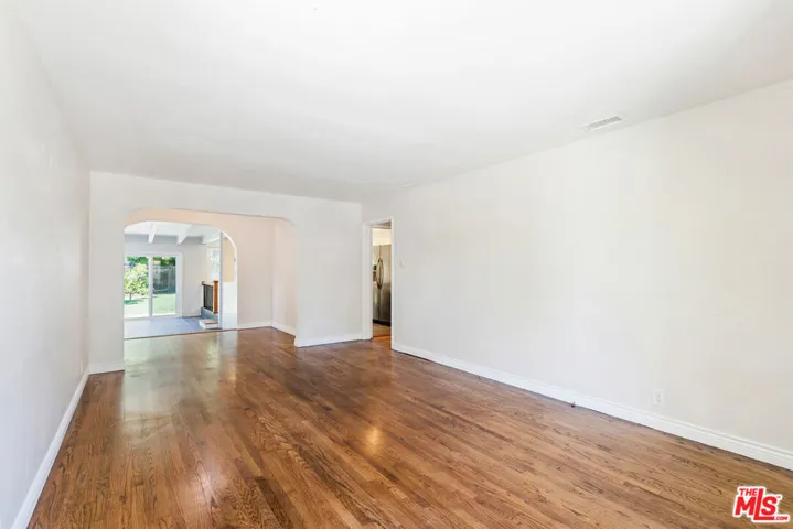 5861 E Fairbrook Street, Long Beach, California 90815