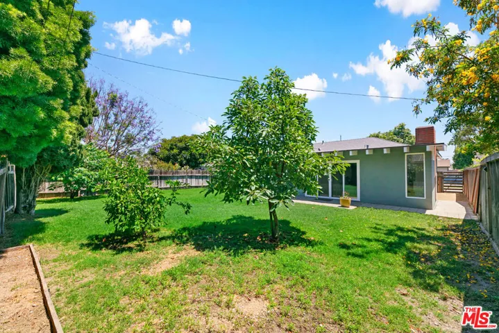5861 E Fairbrook Street, Long Beach, California 90815