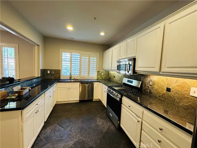 3 Bradford, Irvine, California 92602