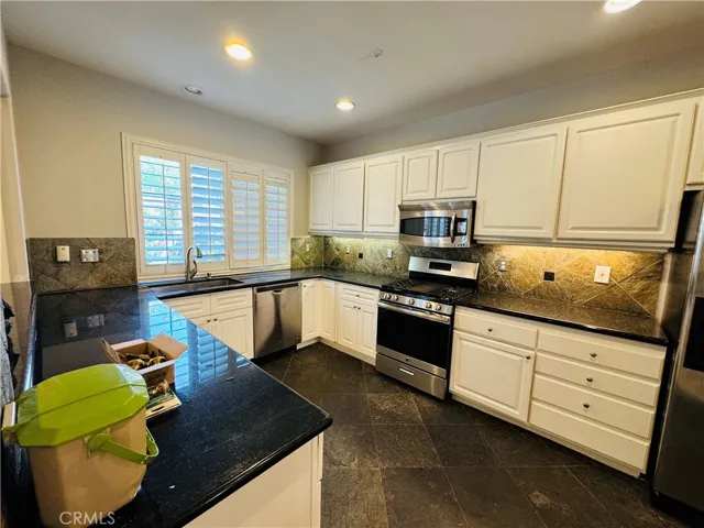 3 Bradford, Irvine, California 92602