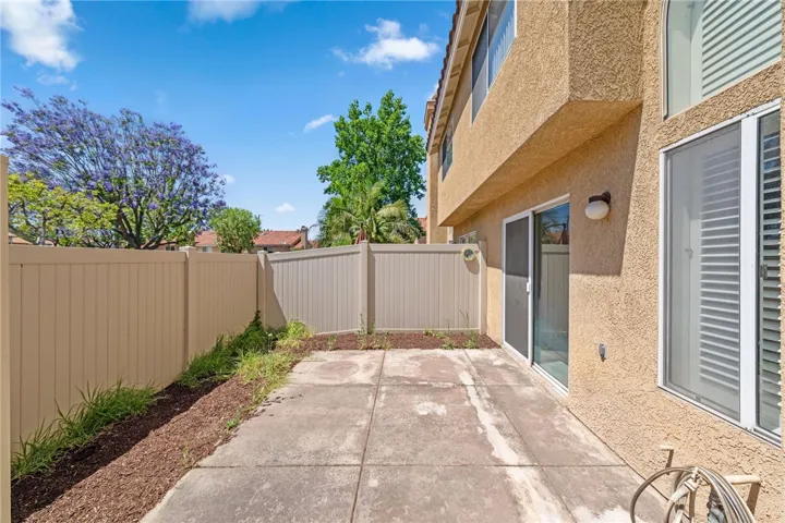 Vinyl fencing