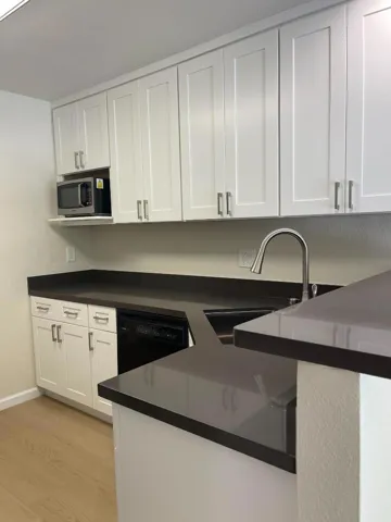 670 San Antonio Road 35, Palo Alto, California 94306