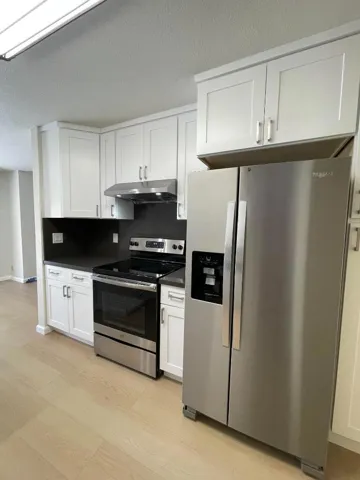 670 San Antonio Road 35, Palo Alto, California 94306
