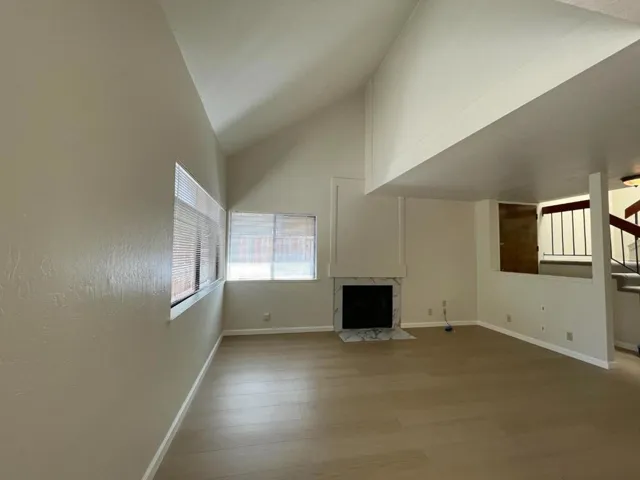 670 San Antonio Road 35, Palo Alto, California 94306