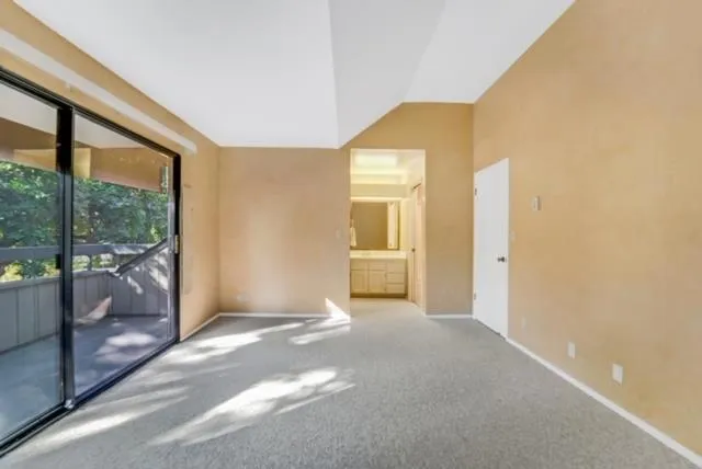670 San Antonio Road 35, Palo Alto, California 94306