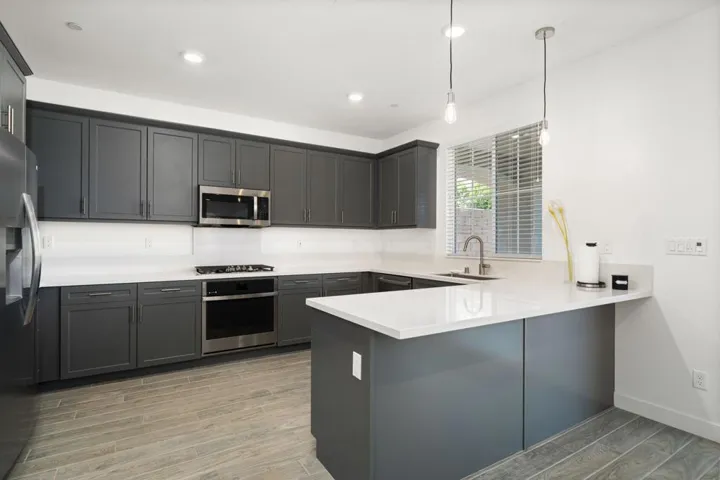 4-web-or-mls-JG_Sereno_0724_017