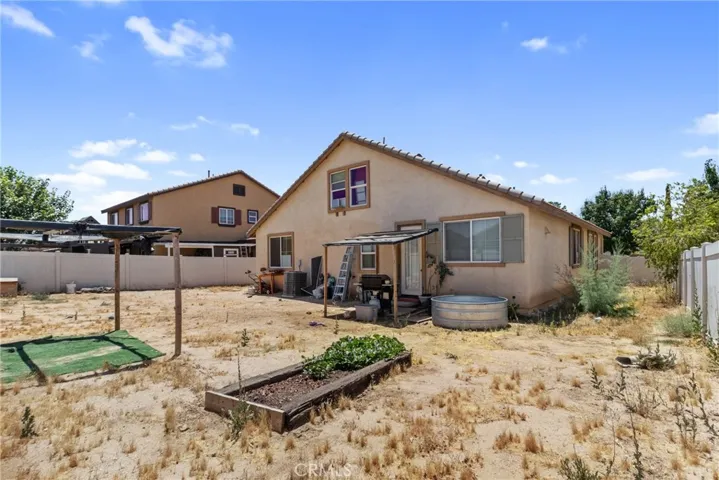 36742 James Pl, Palmdale, California 93550