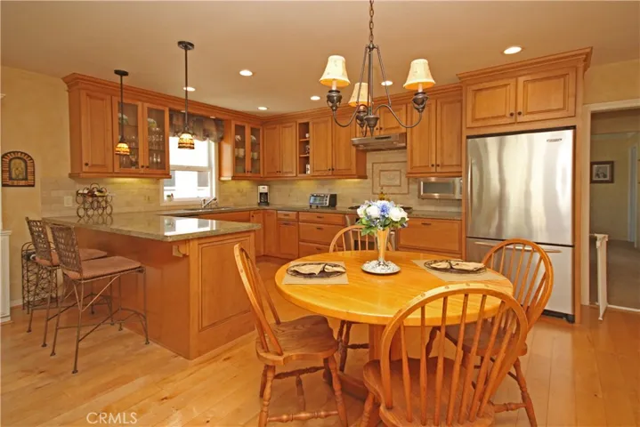 1011 Acacia Avenue, Torrance, California 90501