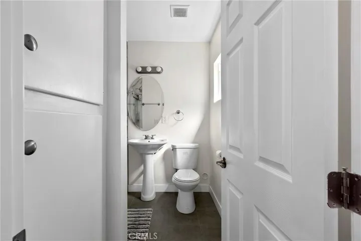 1065 Olive Ave, Long Beach, California 90813