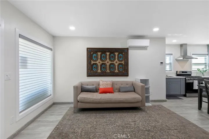 1065 Olive Ave, Long Beach, California 90813