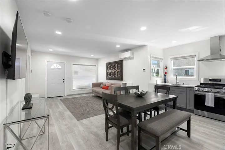 1065 Olive Ave, Long Beach, California 90813