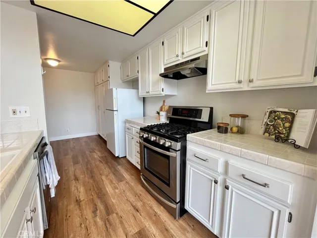 8180 Manitoba Street 356, Playa Del Rey, California 90293