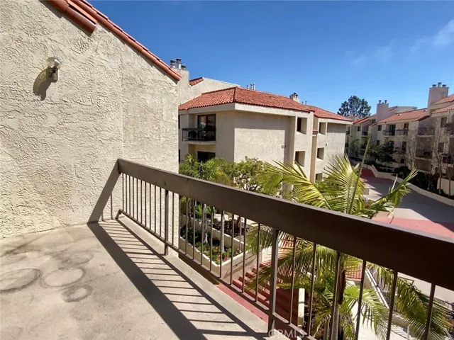 8180 Manitoba Street 356, Playa Del Rey, California 90293