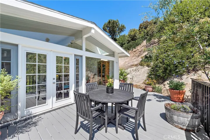 862 Summit Drive, Laguna Beach, California 92651