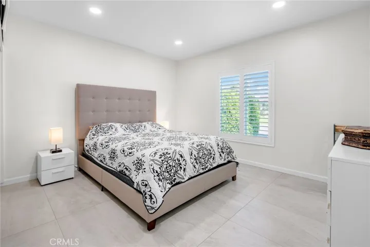 8545 Parrot Avenue, Downey, California 90240