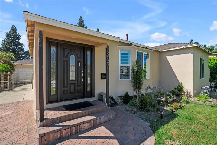 8545 Parrot Avenue, Downey, California 90240