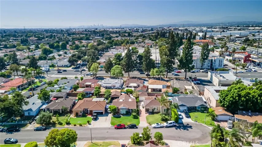 8545 Parrot Avenue, Downey, California 90240