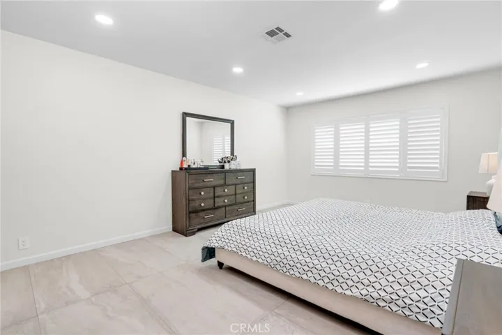 8545 Parrot Avenue, Downey, California 90240