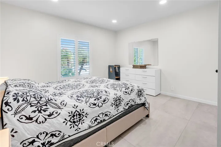 8545 Parrot Avenue, Downey, California 90240