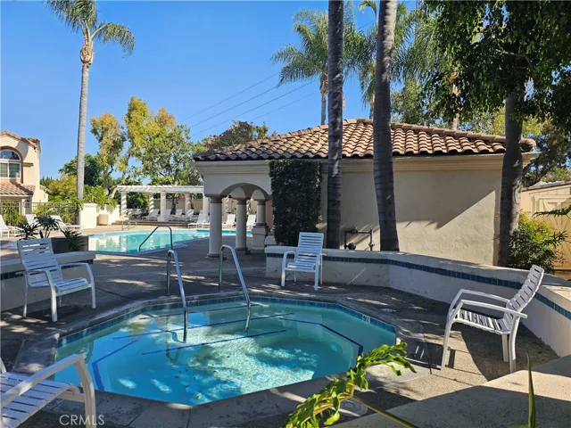 148 Almador, Irvine, California 92614