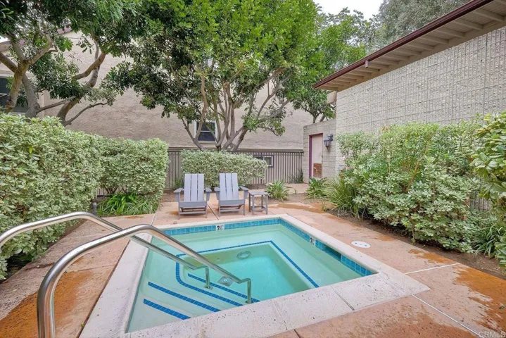 831 Kalpati Circle C, Carlsbad, California 92008