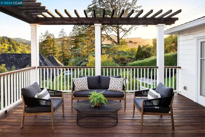 24 Southwood Dr, Orinda, California 94563