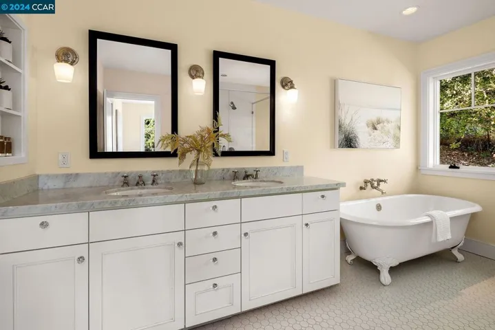 24 Southwood Dr, Orinda, California 94563