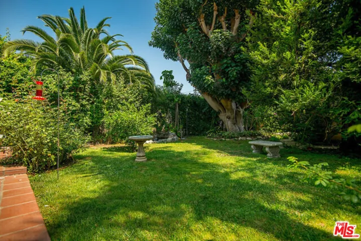 921 26th Street, Santa Monica, California 90403