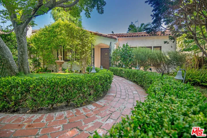 921 26th Street, Santa Monica, California 90403