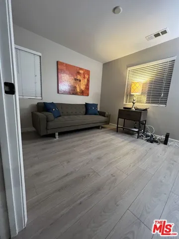 3636 W Medici Lane, Inglewood, California 90305
