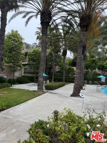 3636 W Medici Lane, Inglewood, California 90305