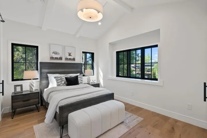1480 Byron Street, Palo Alto, California 94301