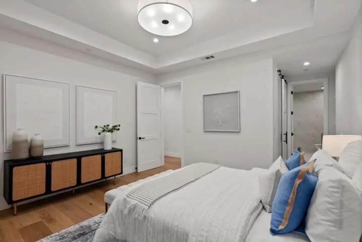 1480 Byron Street, Palo Alto, California 94301