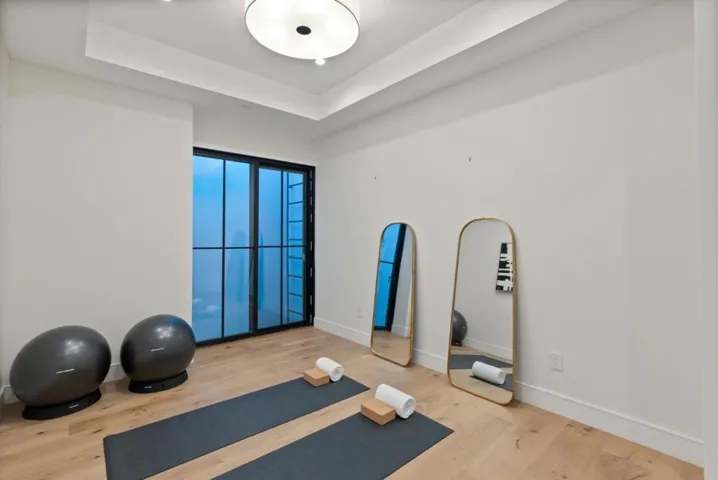 1480 Byron Street, Palo Alto, California 94301