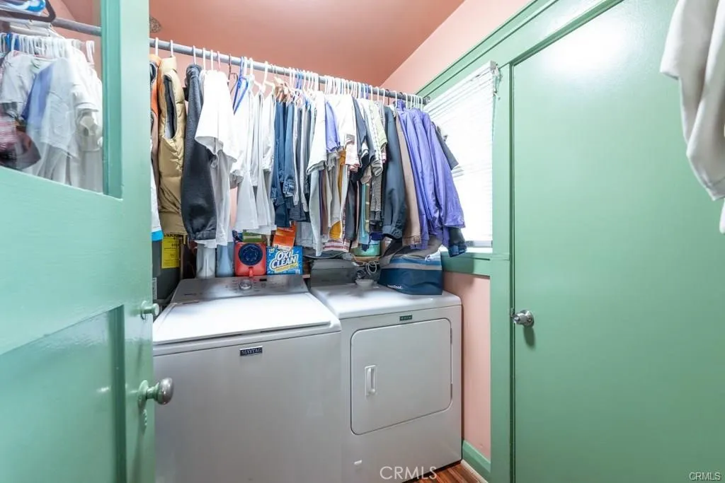 3025 Edgehill Drive, Los Angeles, California 90018 home-pic-25