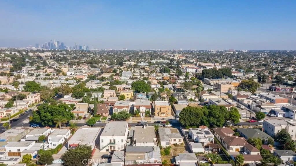 3025 Edgehill Drive, Los Angeles, California 90018 home-pic-6