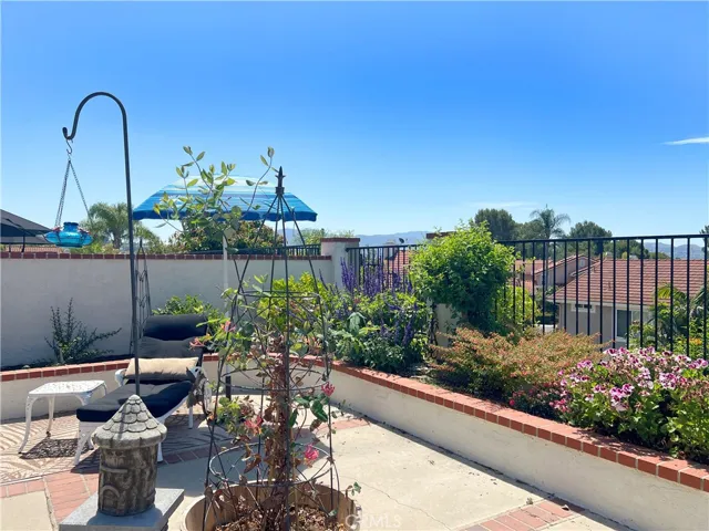 21520 Via La Naranja, Yorba Linda, California 92886