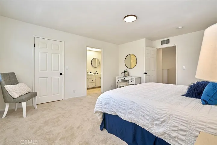 18424 Keswick Street 9, Reseda, California 91335