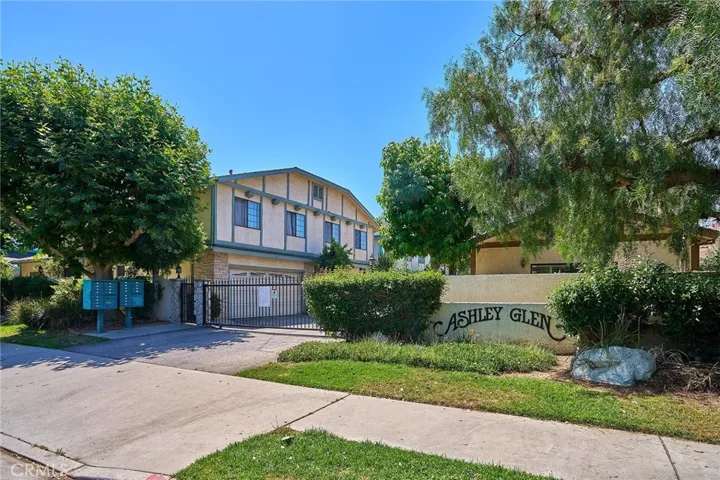 18424 Keswick Street 9, Reseda, California 91335
