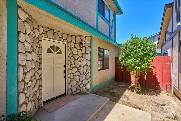 18424 Keswick Street 9, Reseda, California 91335