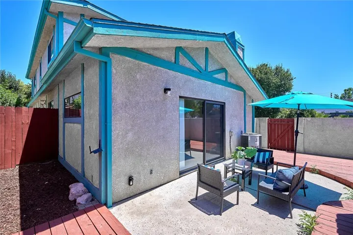 18424 Keswick Street 9, Reseda, California 91335