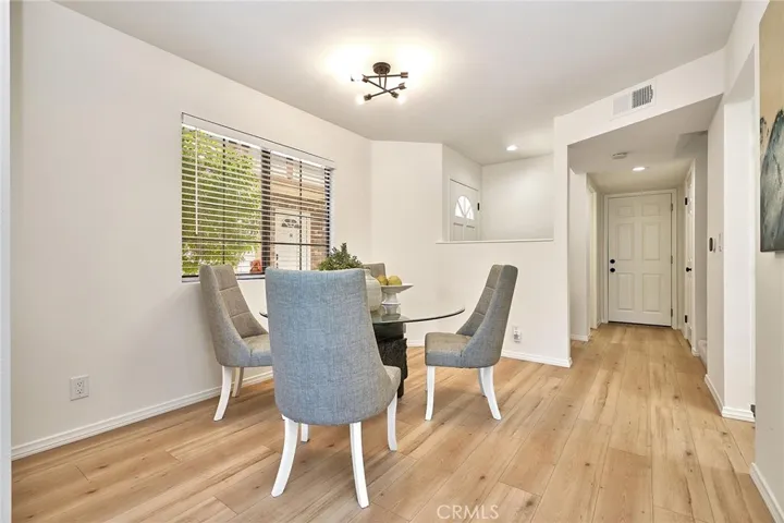 18424 Keswick Street 9, Reseda, California 91335