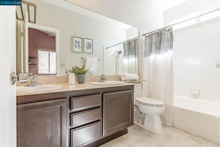 910 Mccoy Creek Ct, Suisun City, California 94585-3786