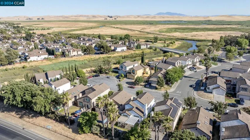 910 Mccoy Creek Ct, Suisun City, California 94585-3786